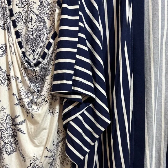 Soma Navy and White Floral and striped lounge set - Picture 8 of 16